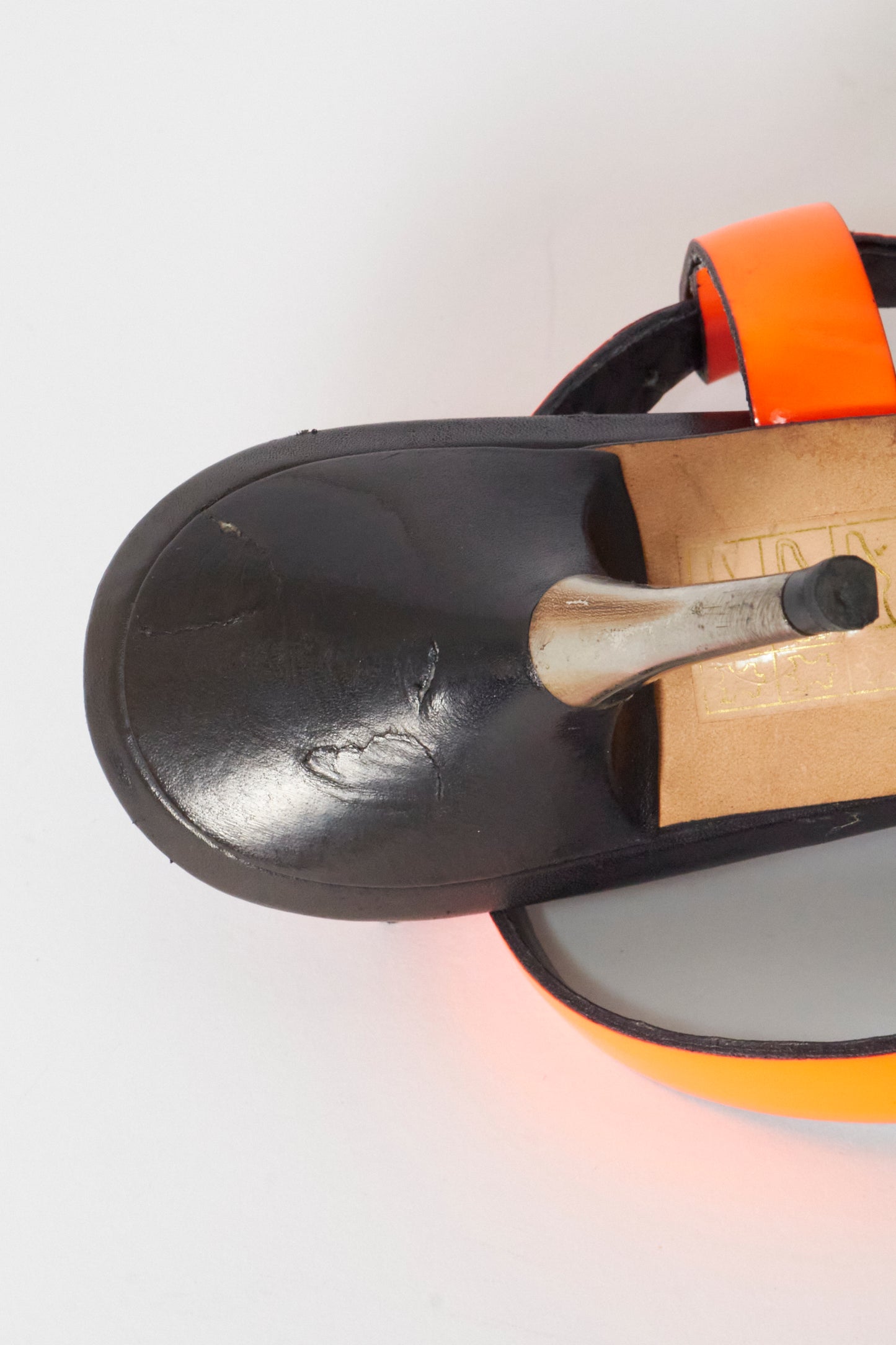 Christian Dior 2004 Victim Sale Pins Orange Heels