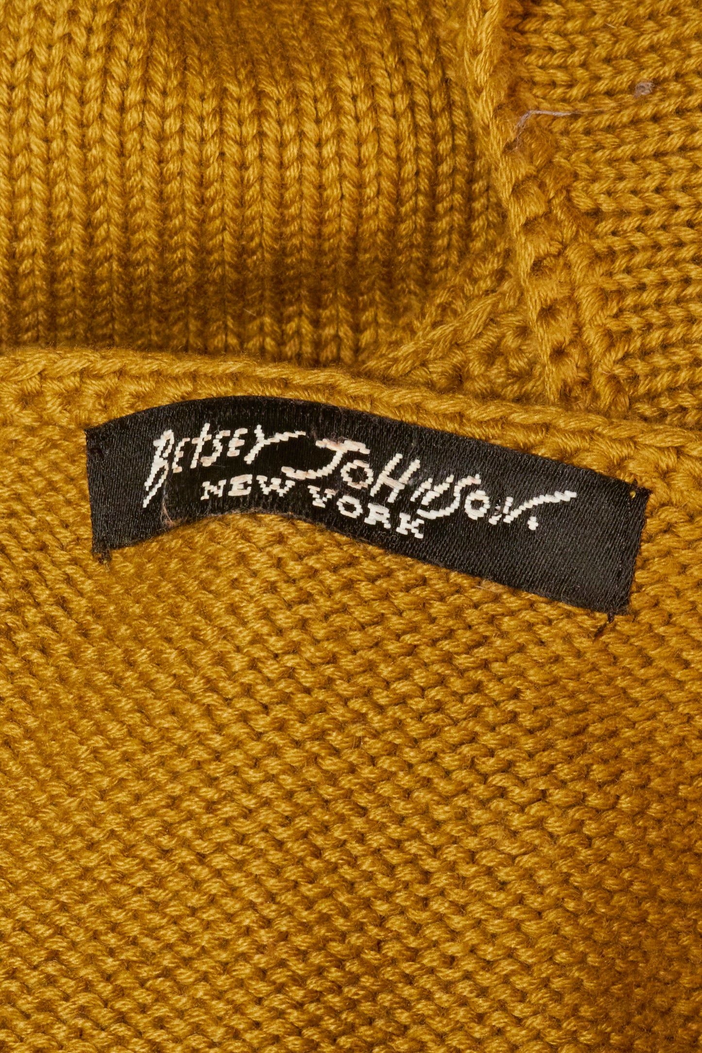 Betsey Johnson 2004 Lola Bunny Knit Top