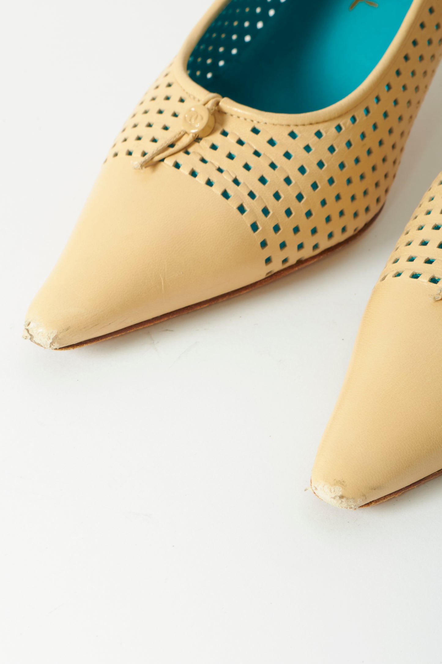 Chanel Cream Leather Kitten Heels
