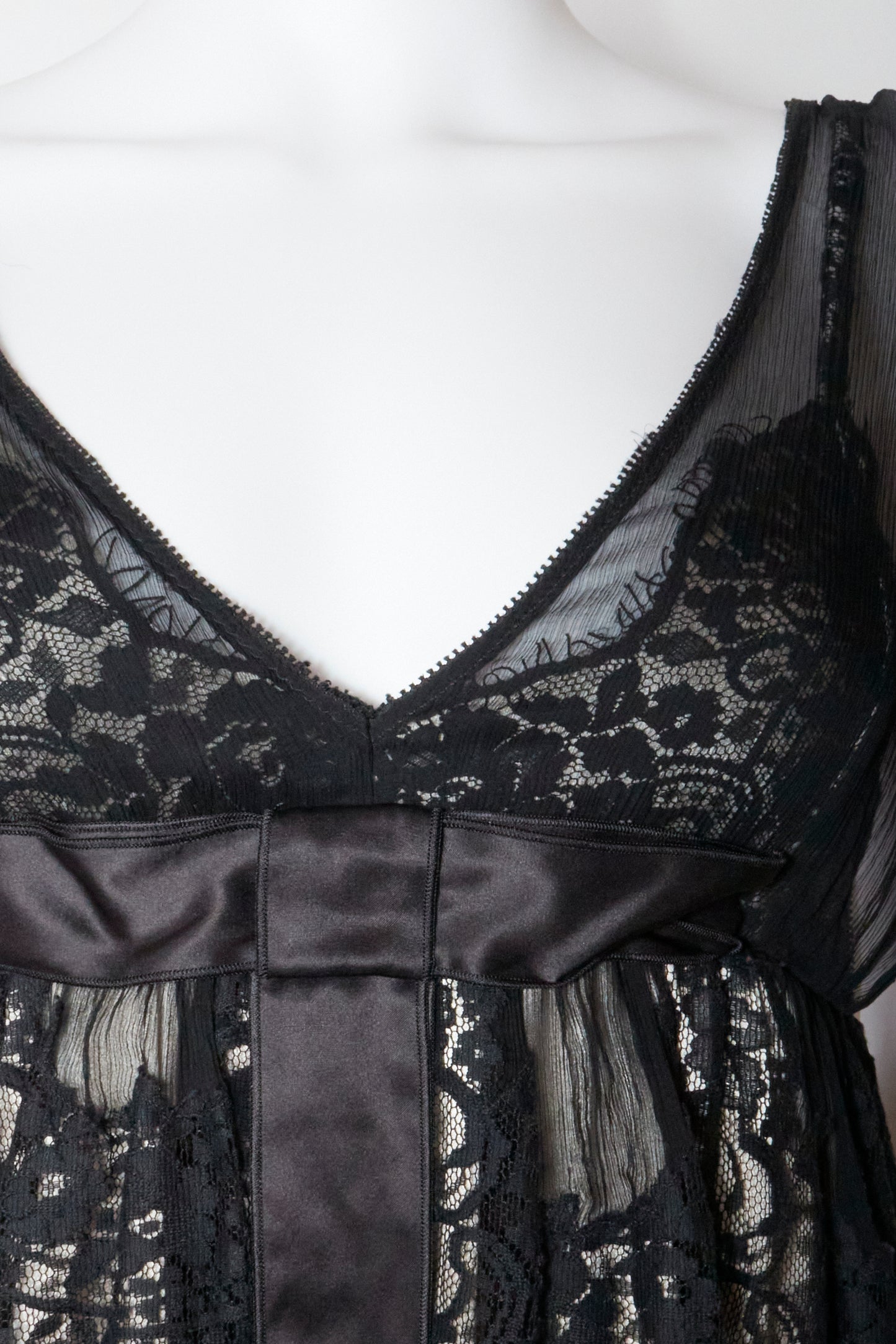 Dolce & Gabbana Fall 2011 Black Babydoll Lace Dress