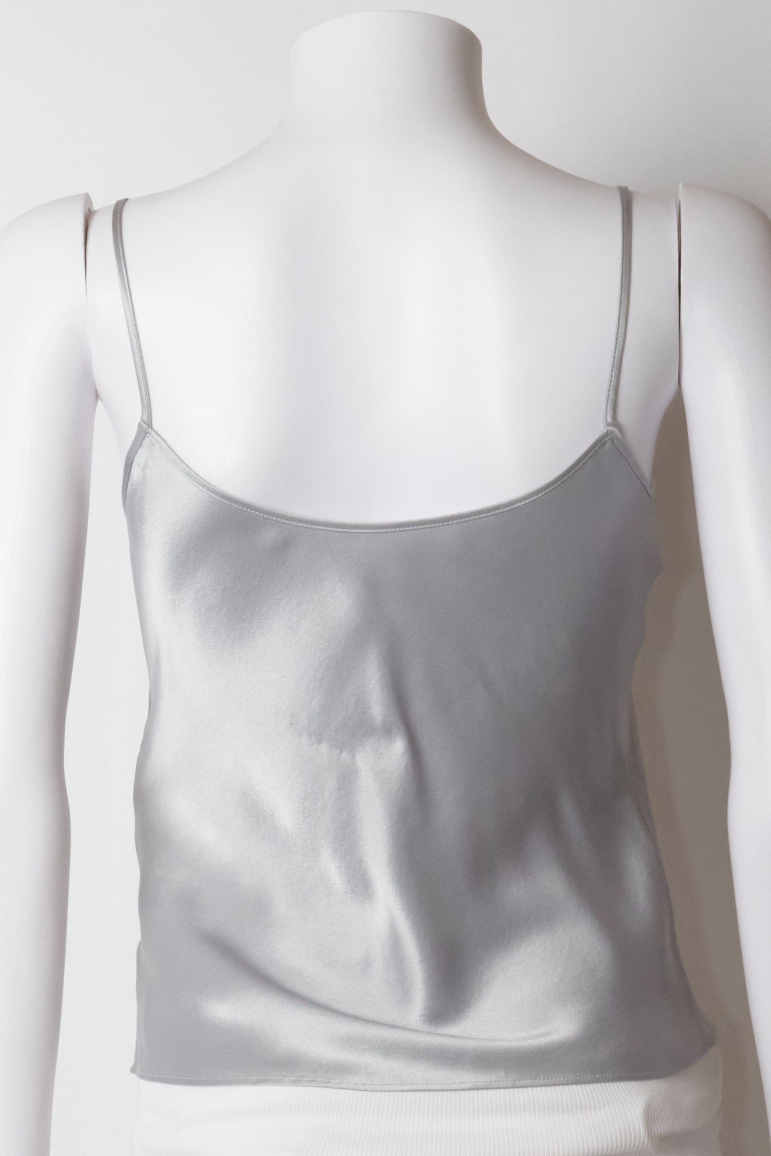 Gucci Tom Ford Spring 2000 Silver Silk Cami Top – Blummier