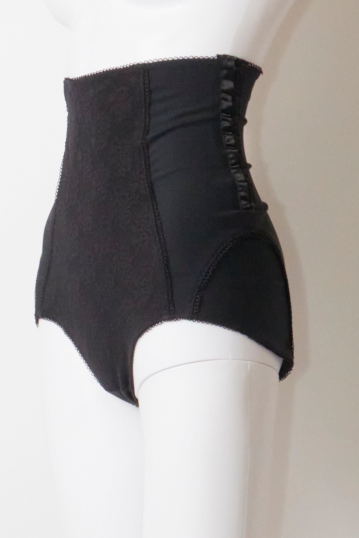 Dolce & Gabbana D&G 2000s Black Corset Shorts