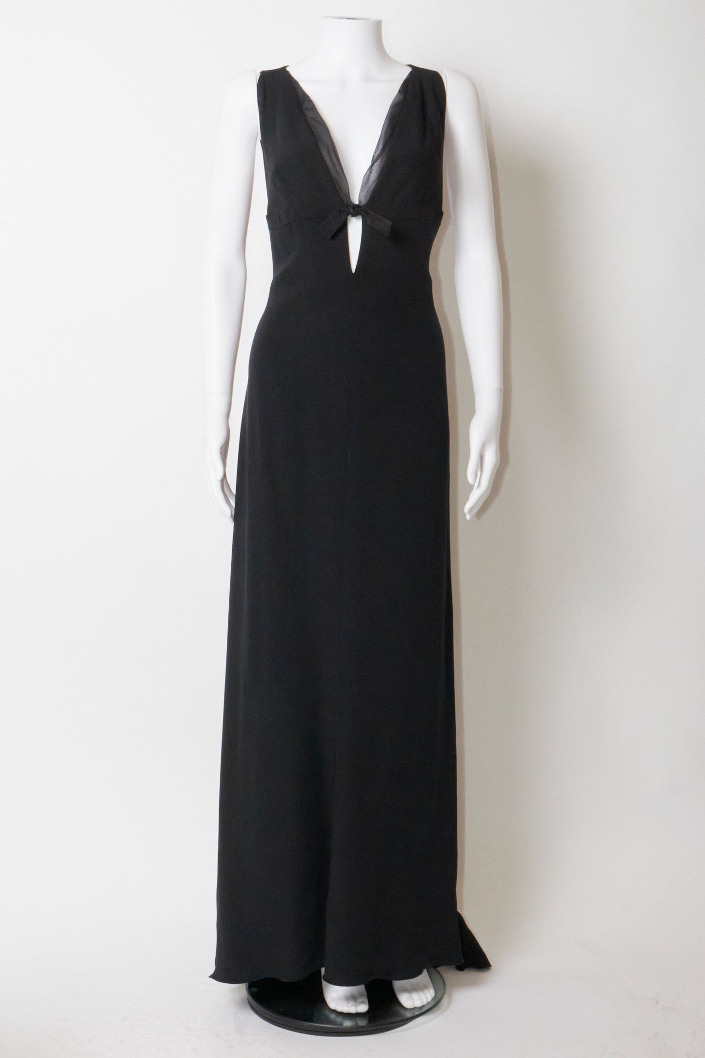 Valentino Spring 2008 Black Bow Backless Gown