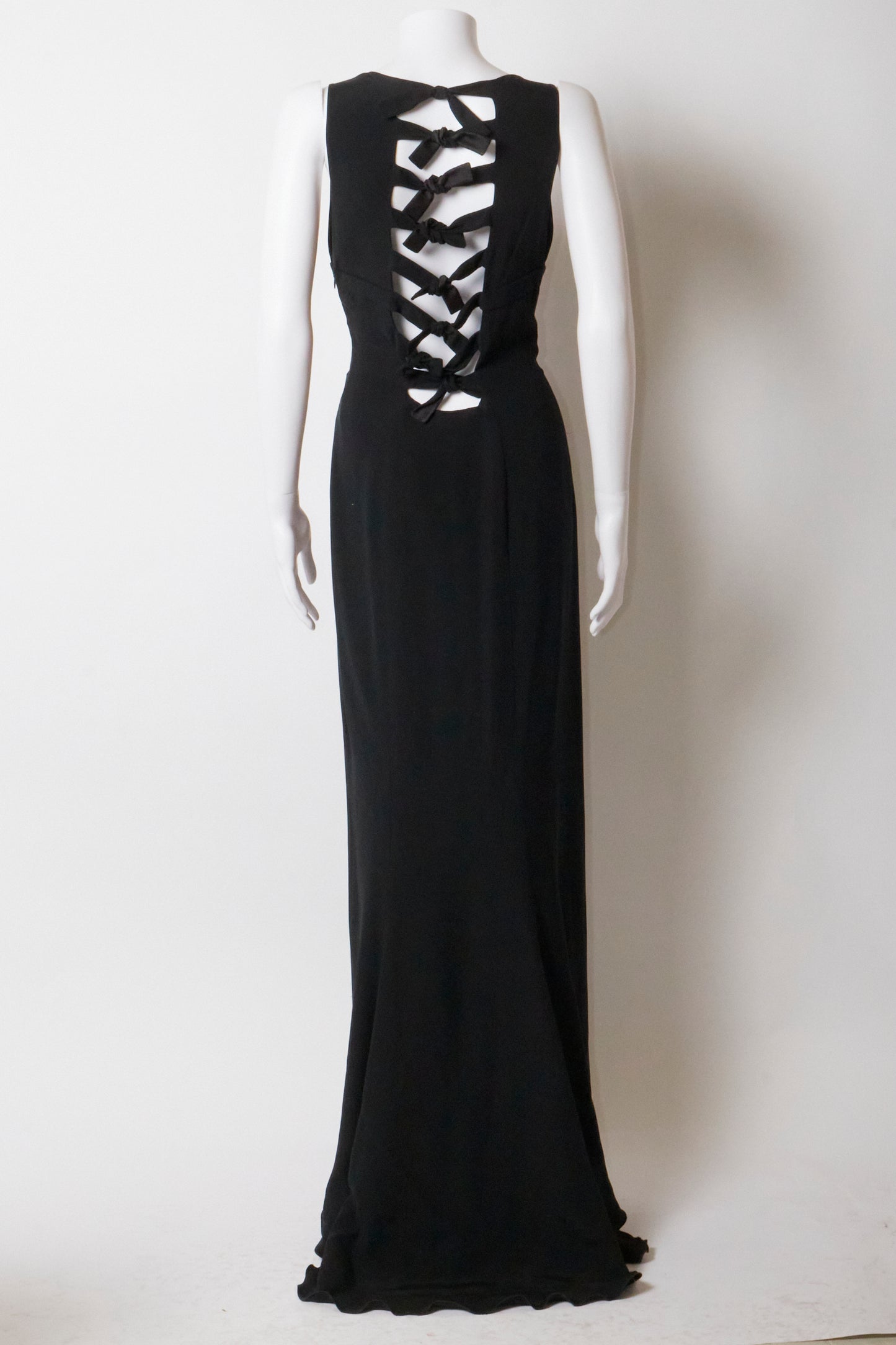 Valentino Spring 2008 Black Bow Backless Gown