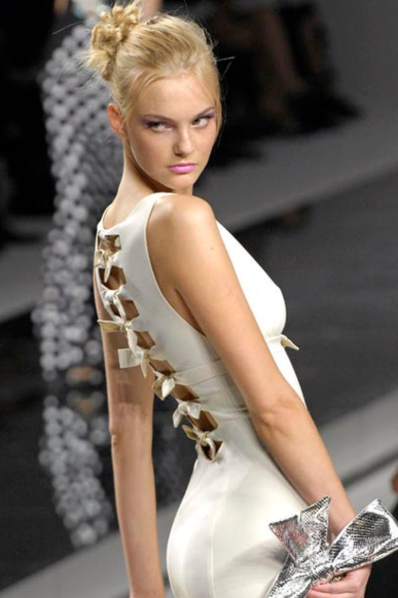 Valentino Spring 2008 Black Bow Backless Gown